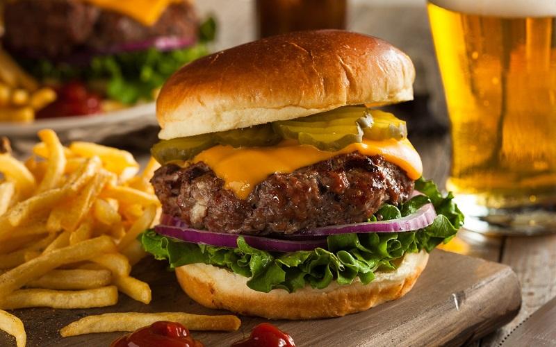 Bloomington-Normal Restaurant Discount Card - Enjoy local restaurant favorites at 70% OFF!