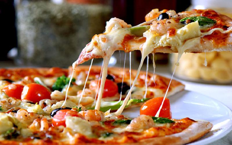 Derango's The Pizza King, Tenuta's - $20 worth of food and drinks!